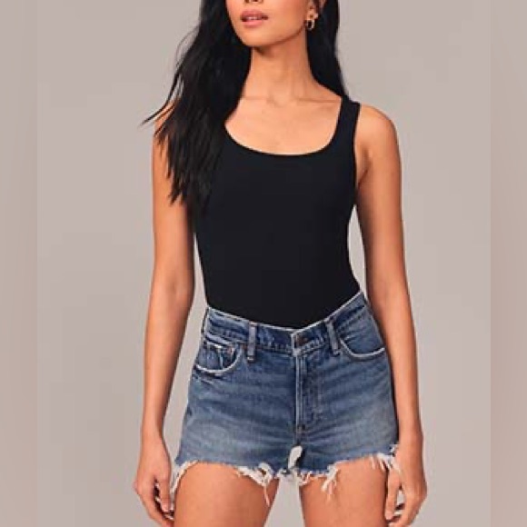Abercrombie & Fitch denim shorts 00 - Picture 6 of 9
